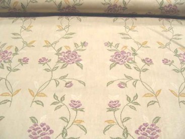 Quiltkatoen Creme met paarse bloemen 1014q