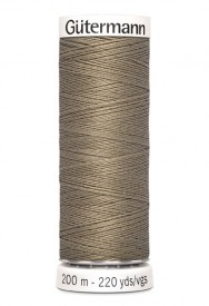 Gutermann garen 200 meter  Kleurnummer 724