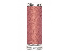 Gutermann naaigaren 200 mtr  Kleurnummer 079 Donker Zalm