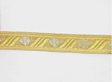 Goudkleurig sinterklaasband met een zilveren ruit. Uitstekend geschikt voor Sinterklaaspakken en Zwarte Piet kleding. 15 mm. bre