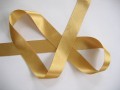 Satijnlint Helder goud 40 mm breed