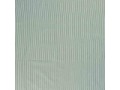 Een mintgroen/oudgroene lengtestreep.. De streep is 2 mm. breed.. 100% Katoen 1.45 mtr. br. 110 gram p/m2