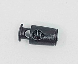 Mini koordstopper 1-gaats zwart  Afmeting: 17 x 8 mm  Wordt veel gebruikt voor mondkapjes.