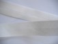 Offwhite kleurig biaisband van 3 cm. breed.