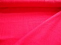 Een helder rode heavy linnen van 55% linnen en 25% katoen. Door de zware kwaliteit ook geschikt voor winterkleding. 1.40 mtr. br