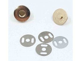 Inslag drukknoop Goud kleurig Magnetisch 18mm.