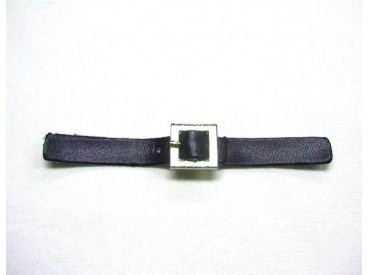 Klein glad leren riempje met gesp. Donkerblauw. 10x1 cm.  Kunstleer