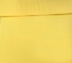 Taslan geel  Praktisch winddicht en waterdicht, 100% nylon  1.45 mtr breed  115 gram/m2