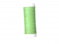 Synka naaigaren. Lichtgroen. 200 mtr. 100 % polyester allesnaaigaren.  