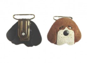 Goudkleurige bretel sluiting met een hondenkop. Er past band door van max. 25 mm. De hondenkop is 5 x 4 cm. Prijs voor 2 clips