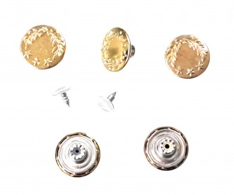 Jeans inslagknoop met 3 sterren en takjes.  Helder goud, glimmend  17 mm. doorsnee.  Metaal. Jeansknopen worden per stuk verkoch