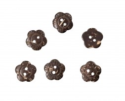 Kokosknoop bloem  Doorsnee ongeveer 14 mm.  2gaats donkerbruine natuurknoop
