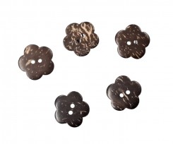 Kokosknoop gladde bloemknoop  Doorsnee ongeveer 20 mm.  2gaats donkerbruine natuurknoop