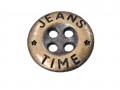 Jeansknoop van metaal met afgeronde rand.  Doorsnee 12,5 mm. Met de woorden: Jeans Time  Knopen worden per stuk verkocht