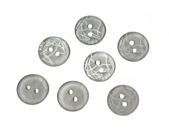 Kunststof knoop van Bizzkids  Heel lichtblauwe knoop met krinkel, iets doorschijnend  Doorsnee ongeveer 12,5 mm