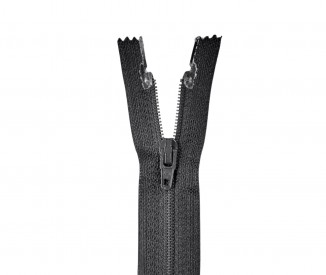 Diep donkerbruine rokrits  15 cm lang