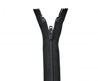Diep donkerbruine rokrits 18 cm lang.