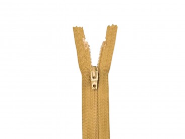 Okergele rokrits  20 cm lang.