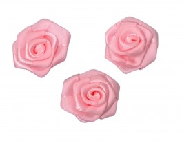 Roze roos opnaaibare corsage 30mm   R117