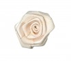Corsage. Een antique witte opnaaibare roos applicatie  Doorsnee ongeveer 30 mm  Deze roosapplicaties worden per stuk verkocht