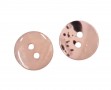 2 Gaats kunststof knoop zalm roze met een doorsnee van ongeveer 12.5 mm.  1 kant effen, de andere kant gevlekt.