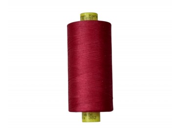 Confectiegaren van Gutermann 1000 meter  Bordeaux  Kleurnummer 369  100% polyester
