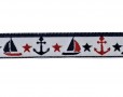 Sierband met blauwe randen, zeilboten, ankers en sterretjes.   Rood, wit en blauwe kleuren op een witte achtergrond.  Breed:  12