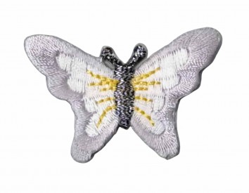 Vlinder applicatie,opstrijkbaar  Licht lila met wit en geel  Ongeveer van 4,5 x 3 cm