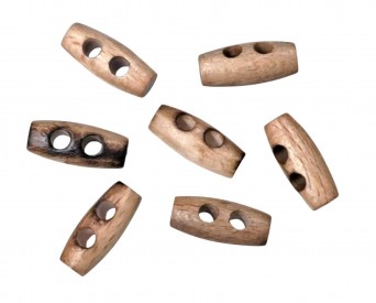 Houtje/touwtje knoop 2 gaats  Lichtbruin gekleurd. Bruin gebrand.  Ongeveer 20 mm lang  Elke knoop is uniek