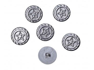 Metal look knoop op een steeltje.  Zilverkleurig met een vijfpuntige ster in een cirkel.  Doorsnee ongeveer 15 mm.