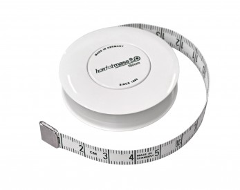 Rolcentimeter van het merk Hoechstmass.  Kleur wit  Het meetlint is 150 cm lang  Afmeting: 50 mm doorsnee, 14 mm dik.