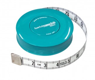 Rolcentimeter van het merk Hoechstmass.  Kleur turquoise.  Het meetlint is 150 cm lang  Afmeting: 50 mm doorsnee, 14 mm dik.