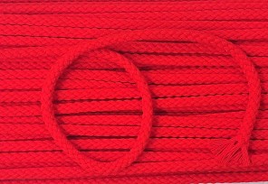 Koord helderrood  Doorsnee circa 6 mm  Katoen/polyester (zonder ziel)
