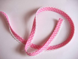 Biaisband Roze met witte stip en ruche. Dubbel 15 mm. 