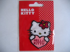 Een Hello Kitty opstrijkbare applicatie. 6x5 cm 