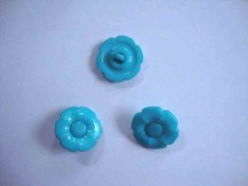 Bloemknoop met hart Aqua 20mm. bh20aqua