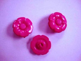 Bloemknoop met hart Fuchsia 25mm. bh25