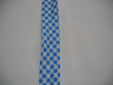 Lichtblauw geblokt biaisband. 100% katoen 2 cm. breed