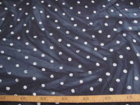 Batik Bubble Zwart met stip Coupon 65cm