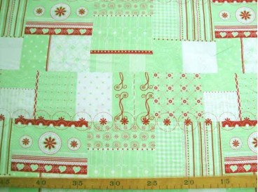 Een limekleurige katoen met een vierkant patchwork motief.  100% katoen  1.40 mtr.br. Nu van 14,95 voor 9,95 Op is op