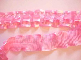 Satijnband  Roze met ruches  45 mm