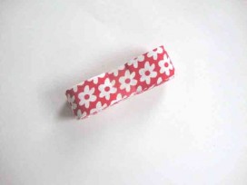 Biaisband bundel 2 mtr. Rood met witte bloem 1243H