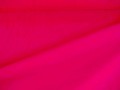Donker pink kleurige viscose tricot.  92%visc./8%el.  1.60 mtr.br  225 gr/m²