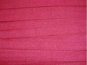 Warmrood keperband van 14 mm. breed. 100% polyester 