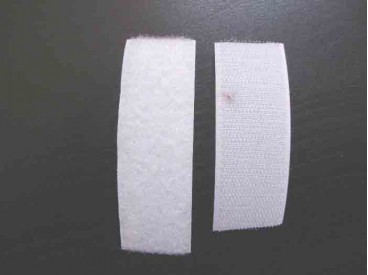 Klitteband Wit opnaaibaar  3cm breed