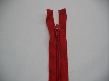Deelbare rits fijn, rood. 50 cm. lang
