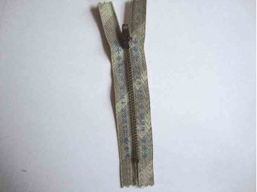 Broekrits metaal div. fijn 12 cm. met blauwe tekst