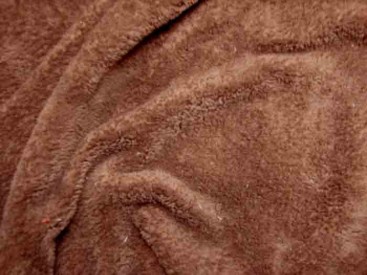 Wellness fleece donkerbruin. Zeer zachte en soepele knuffelfleece.  100% polyester  1.50 mtr breed  260 gram/m2